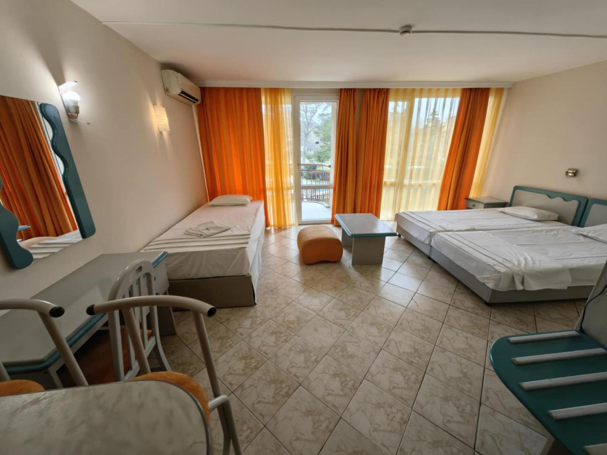 Hotel Iskar & Aquapark Солнечный берег Экстерьер фото